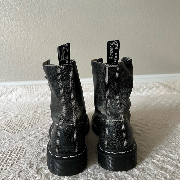 NEW Dr. Martens Classic Leather Pascal Boots Black Women’s Size 8 - Picture 6 of 15